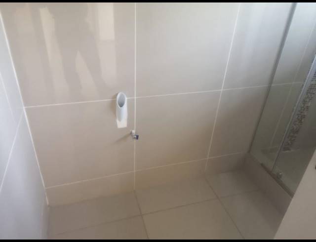 1 BEDROOM PROPERTY TO RENT IN OVERPORT